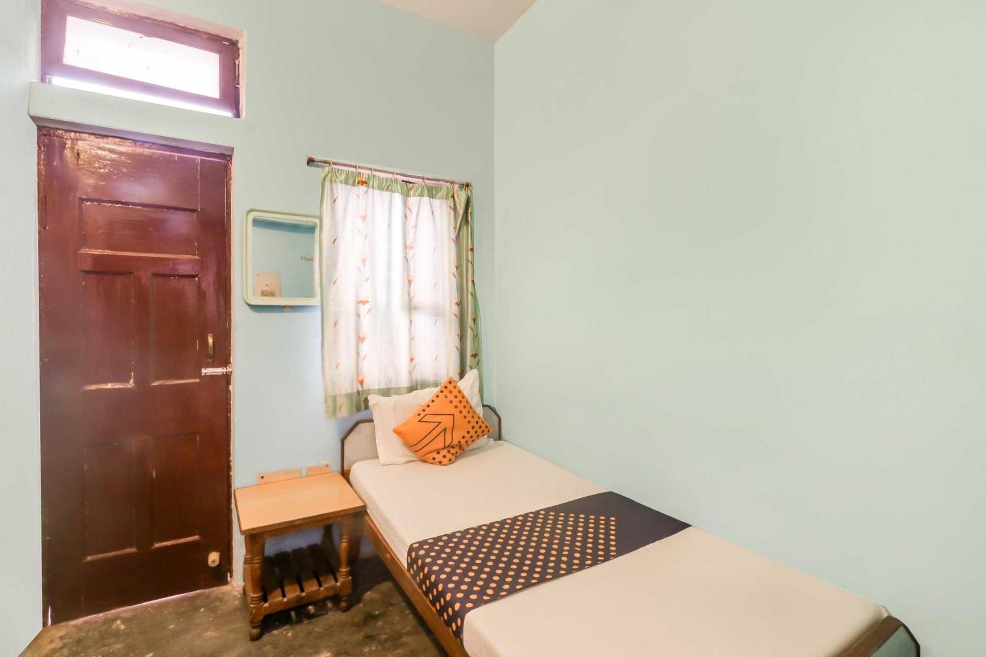Spot On Mishra Guest House Βαρανάσι Εξωτερικό φωτογραφία